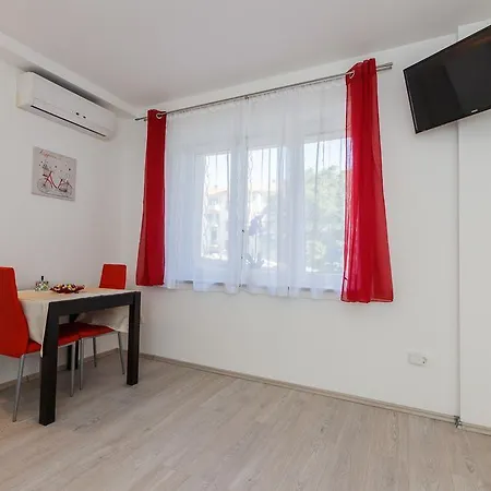 Apartamento Kalpic *