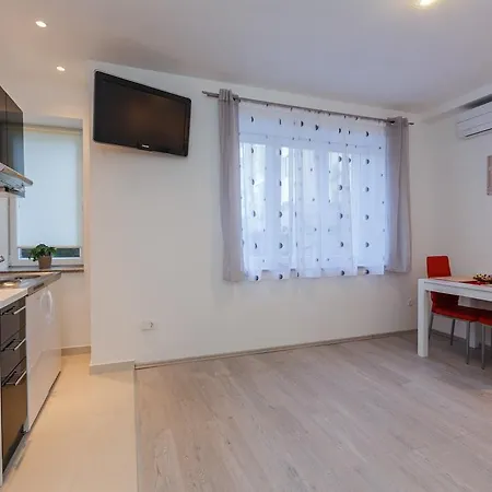 Apartamento Kalpic Split